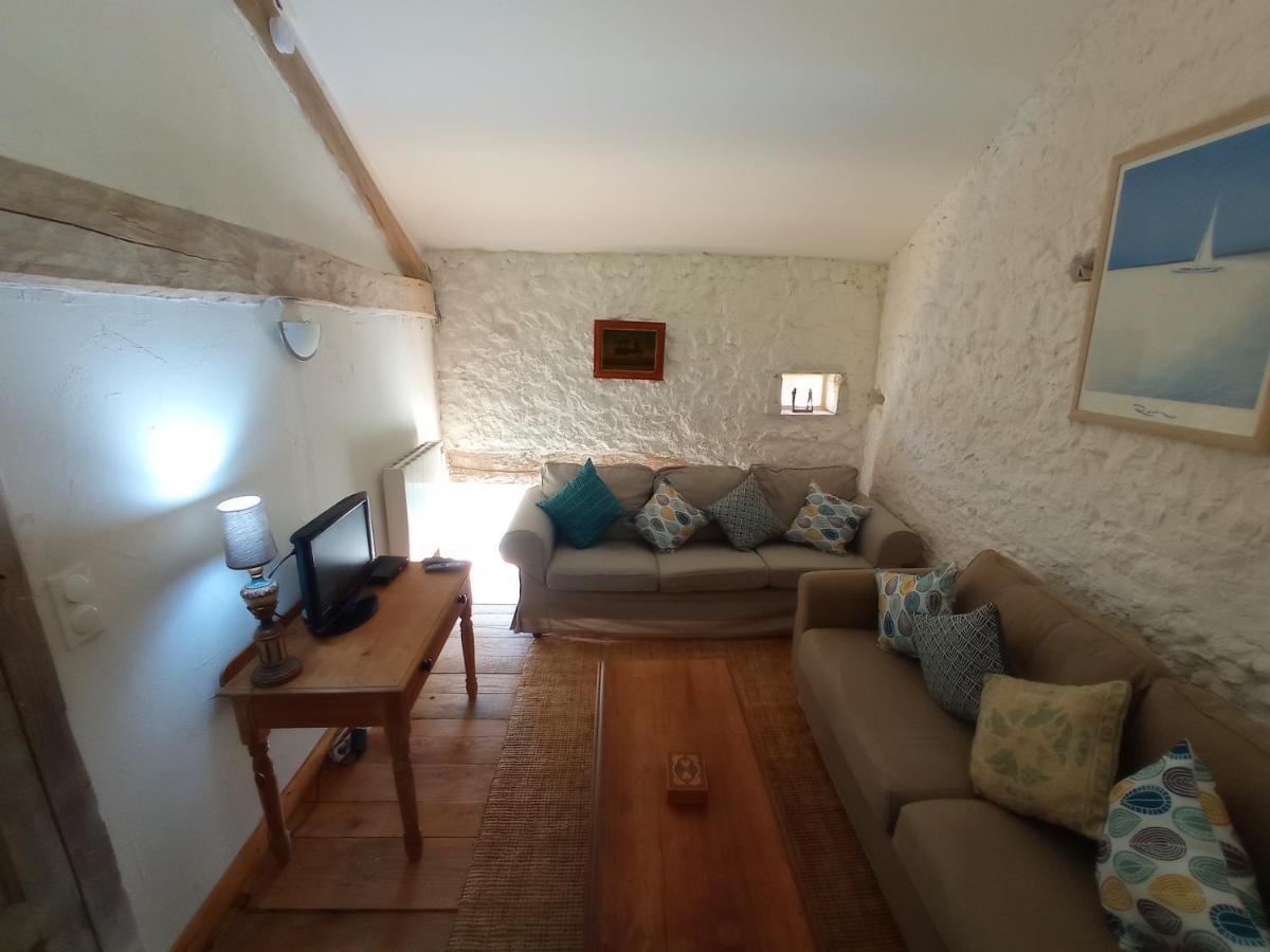 Apartamento Ecurie Le Buguet Saint-Antoine-Cumond Exterior foto